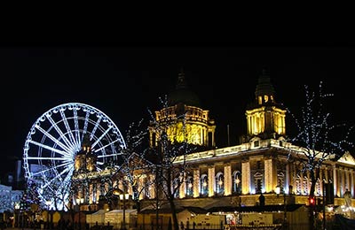 Fahrpläne und Sonderangebote